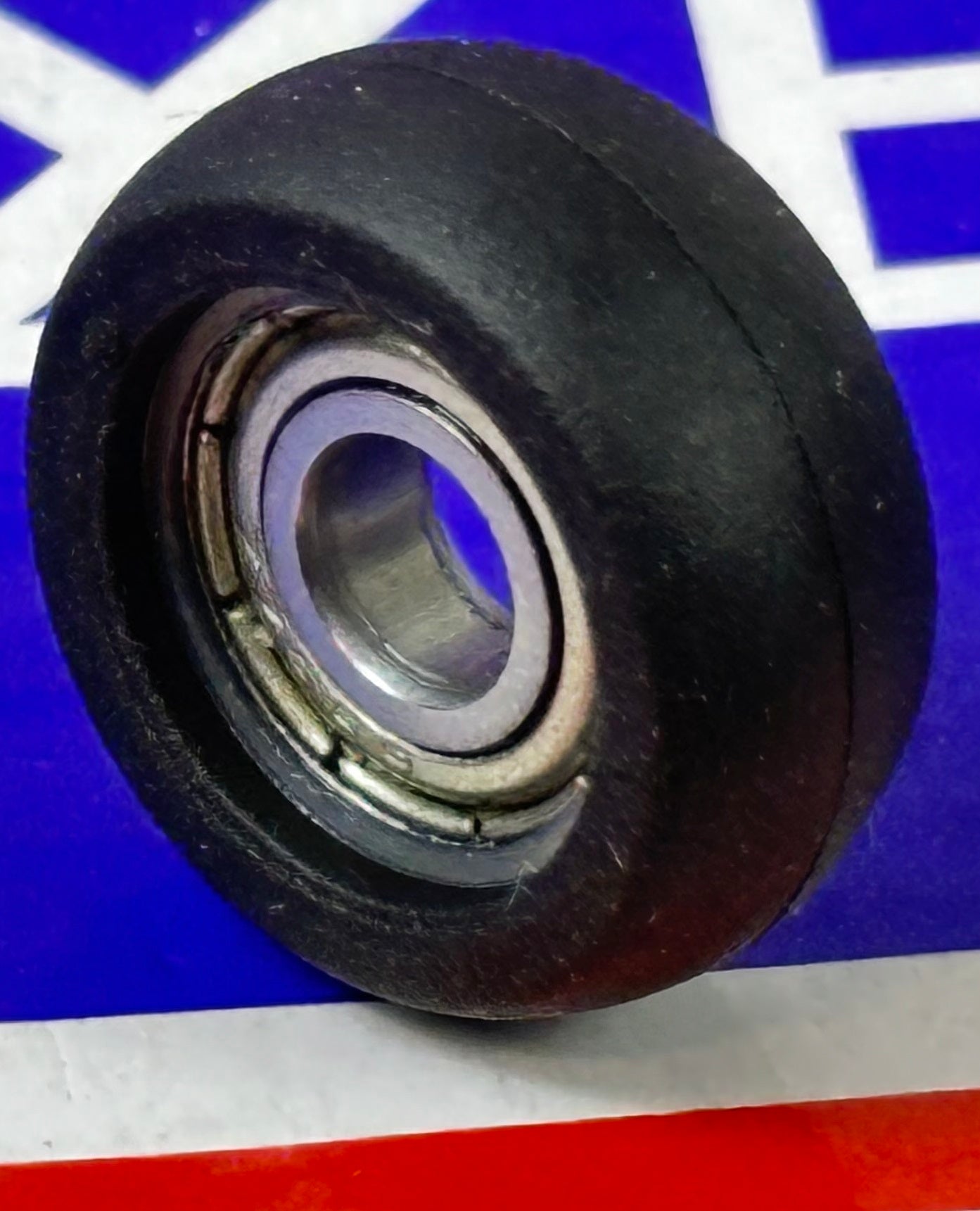 5mm Bore Bearing with 18.5mm Plastic Tire 5x18.5x8mm