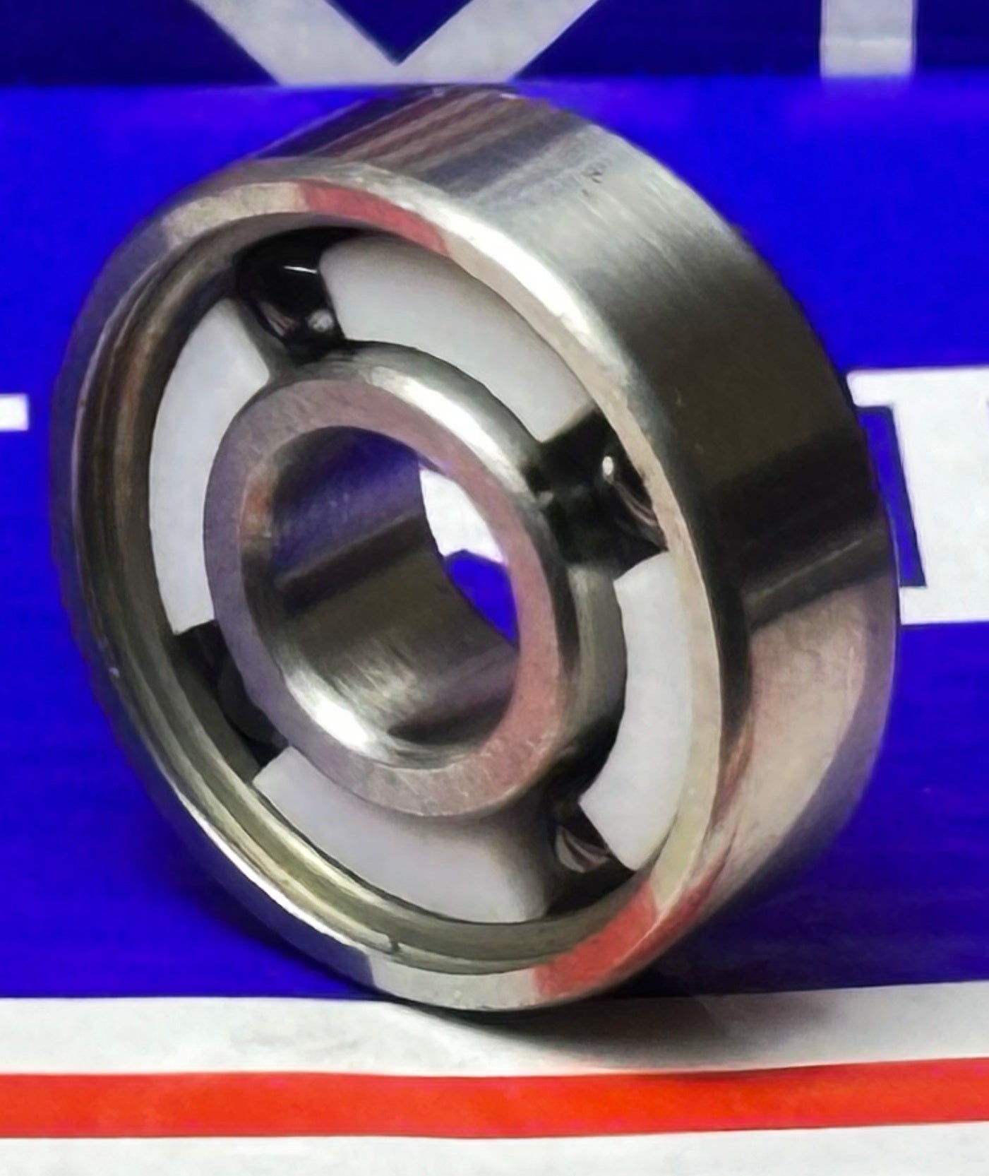Premium Quality High Speed 4-Balls Ceramic Skateboard Bearings Kit of 8