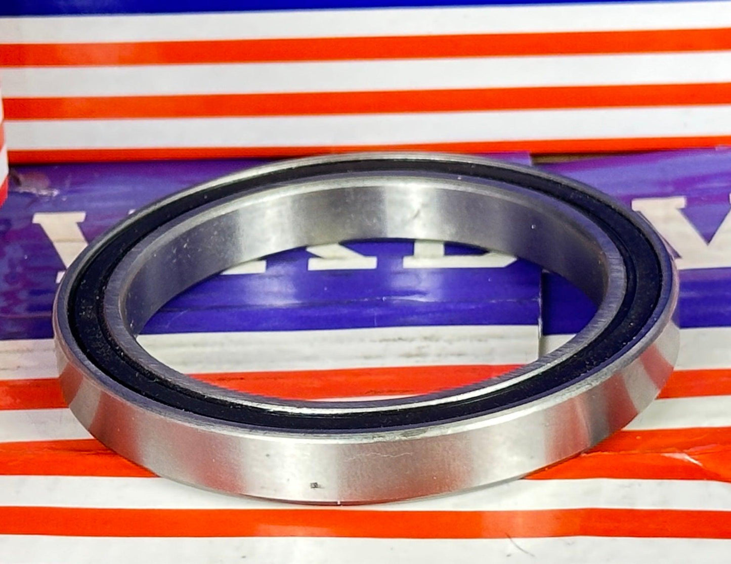 6811-2RS Bearing 55x72x9 Sealed - VXB Ball Bearings