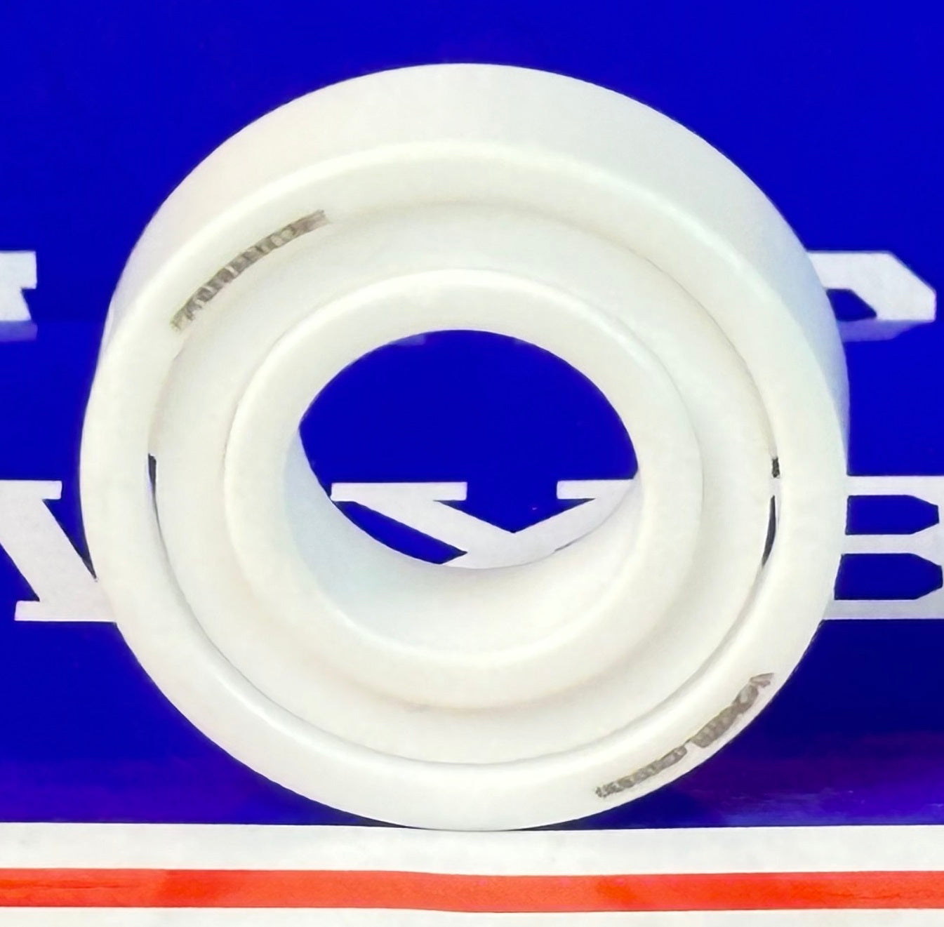 7002 Angular Contact Full Ceramic Bearing 15x32x9
