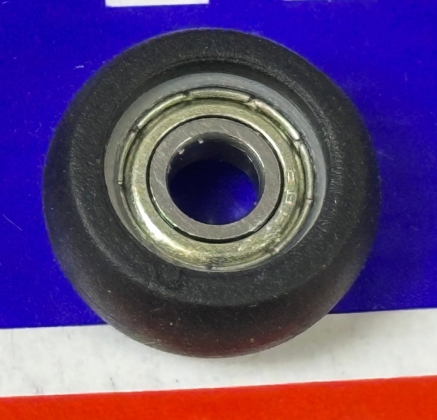 5mm Bore Bearing with 18.5mm Plastic Tire 5x18.5x8mm