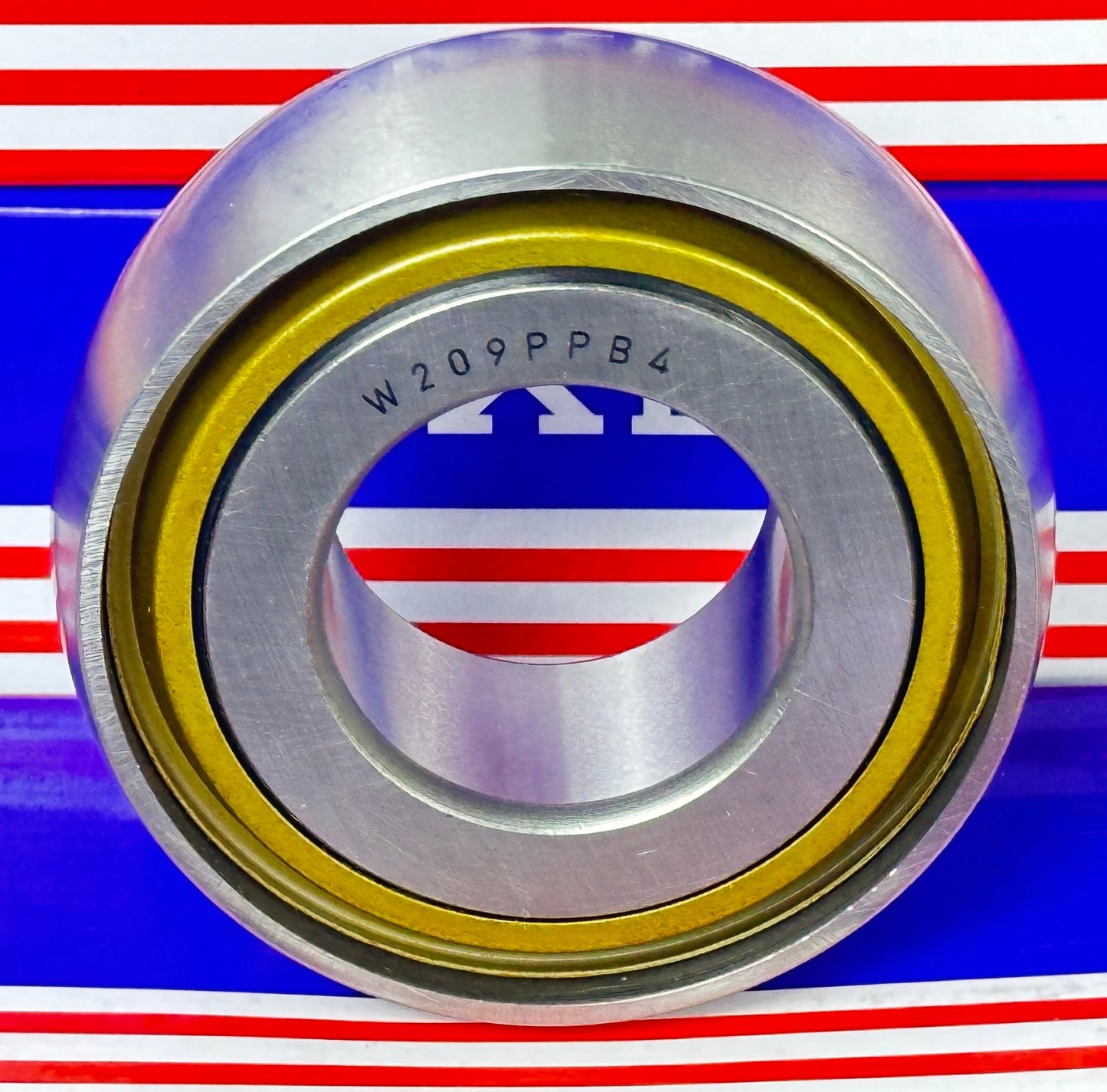 W209PPB4 Triple Lip Seals Round Bore 1-1/2 inch Bore Bearing
