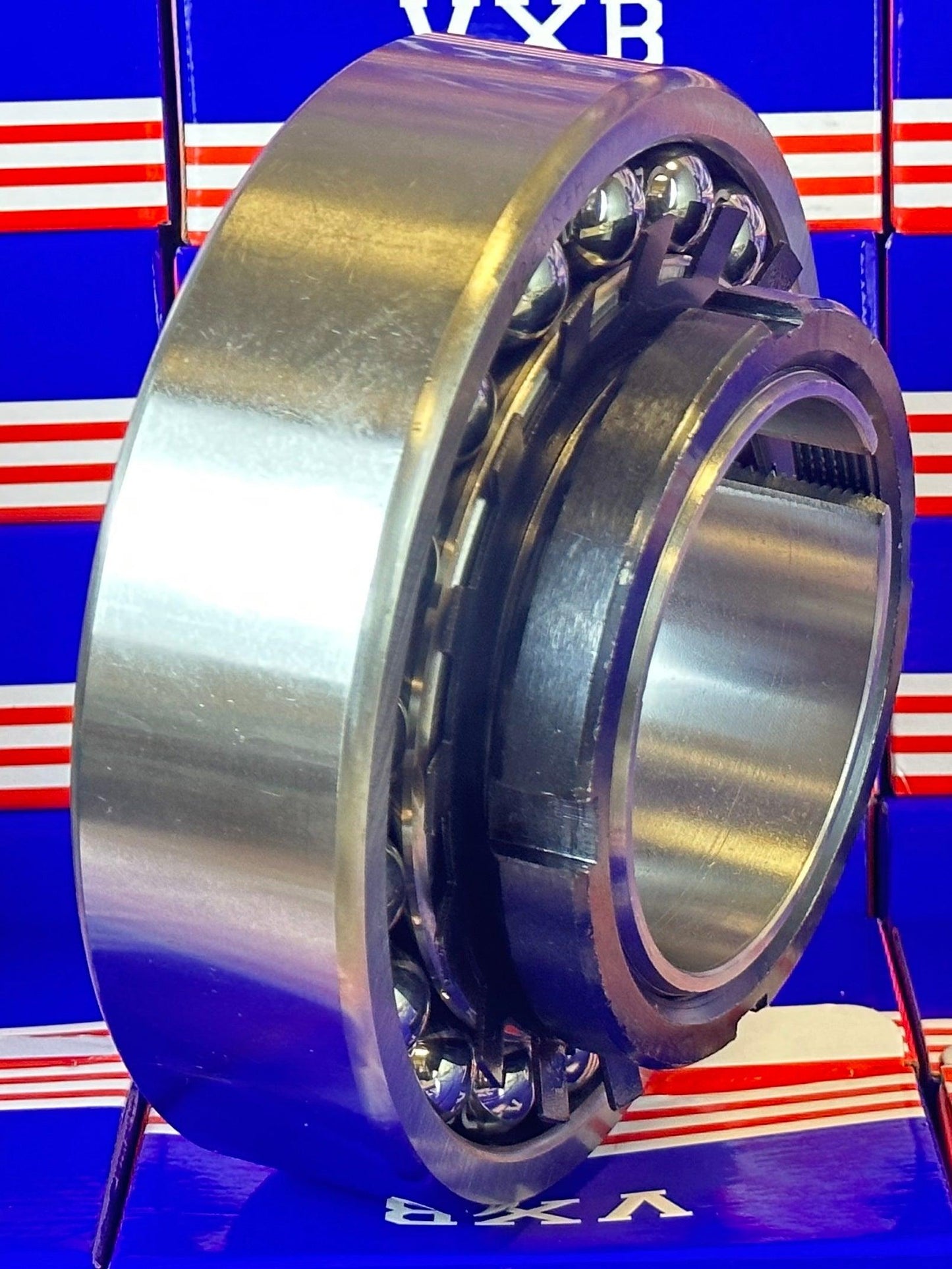 2220K+H Tapered Self Aligning Bearing with Adapter Sleeve 90x180x46 - VXB Ball Bearings