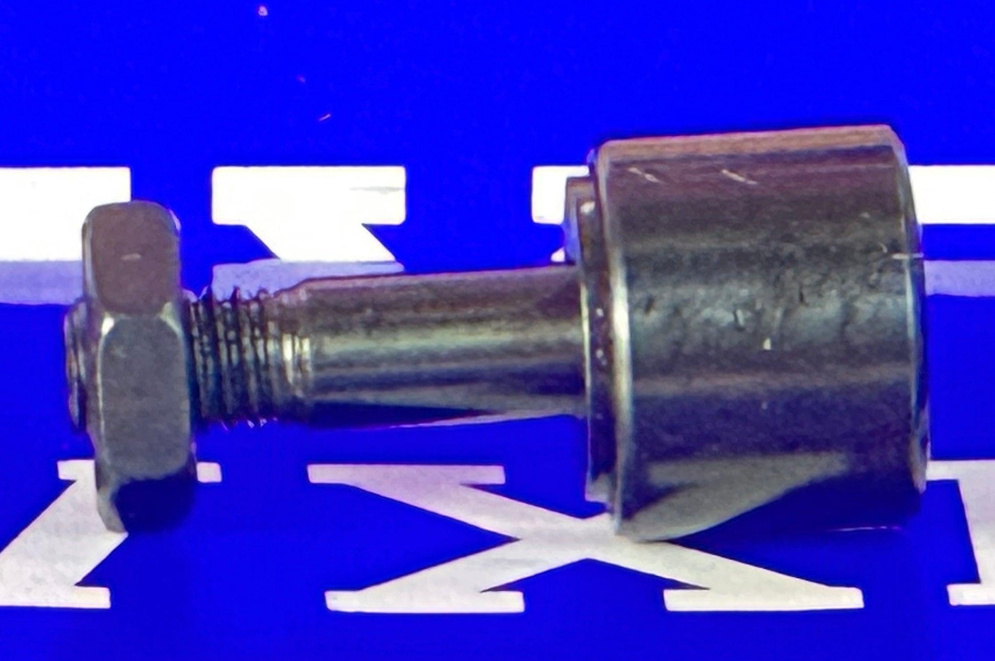 CF1/2SB Cam Follower with an extremely fine Needle Roller Bearing 1/2"x13/32"x5/8" Inch - VXB Ball Bearings