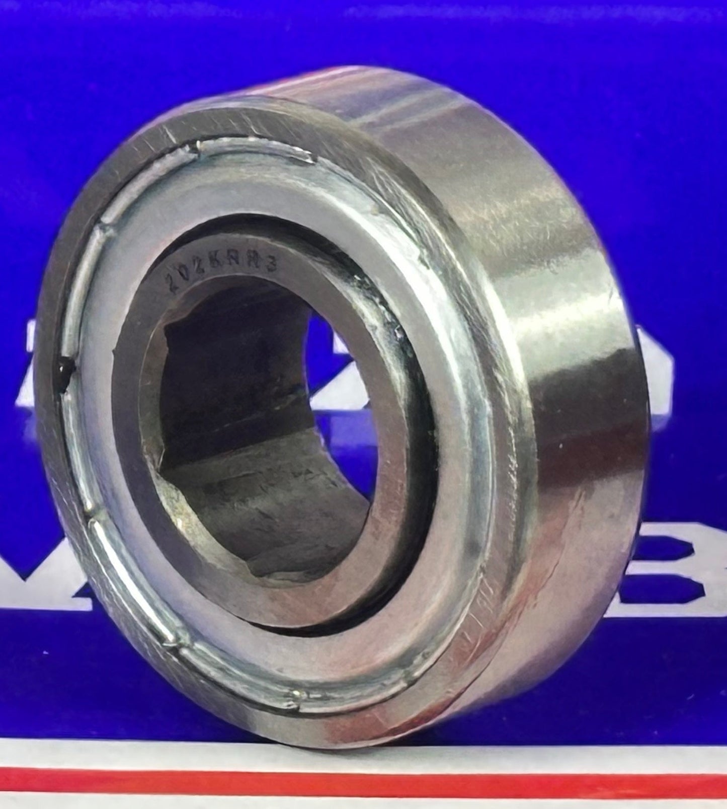 202KRR3 Single Lip Shroud Seals 0.56" Inner Diameter Bearings