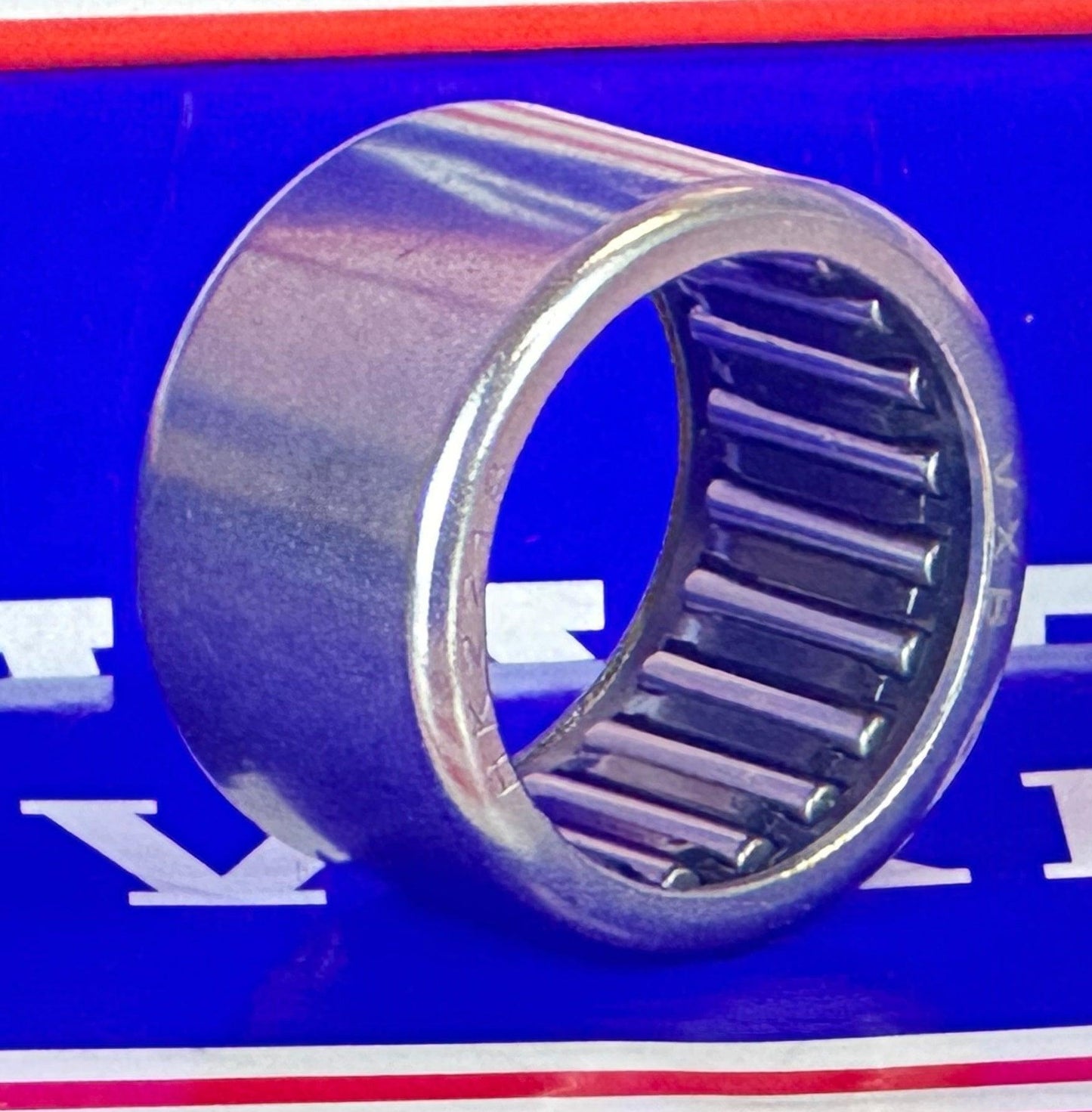 HK2218 Bearing 22x28x18mm Shell Type Needle Roller Bearing 22mm x 28mm x 18mm - VXB Ball Bearings