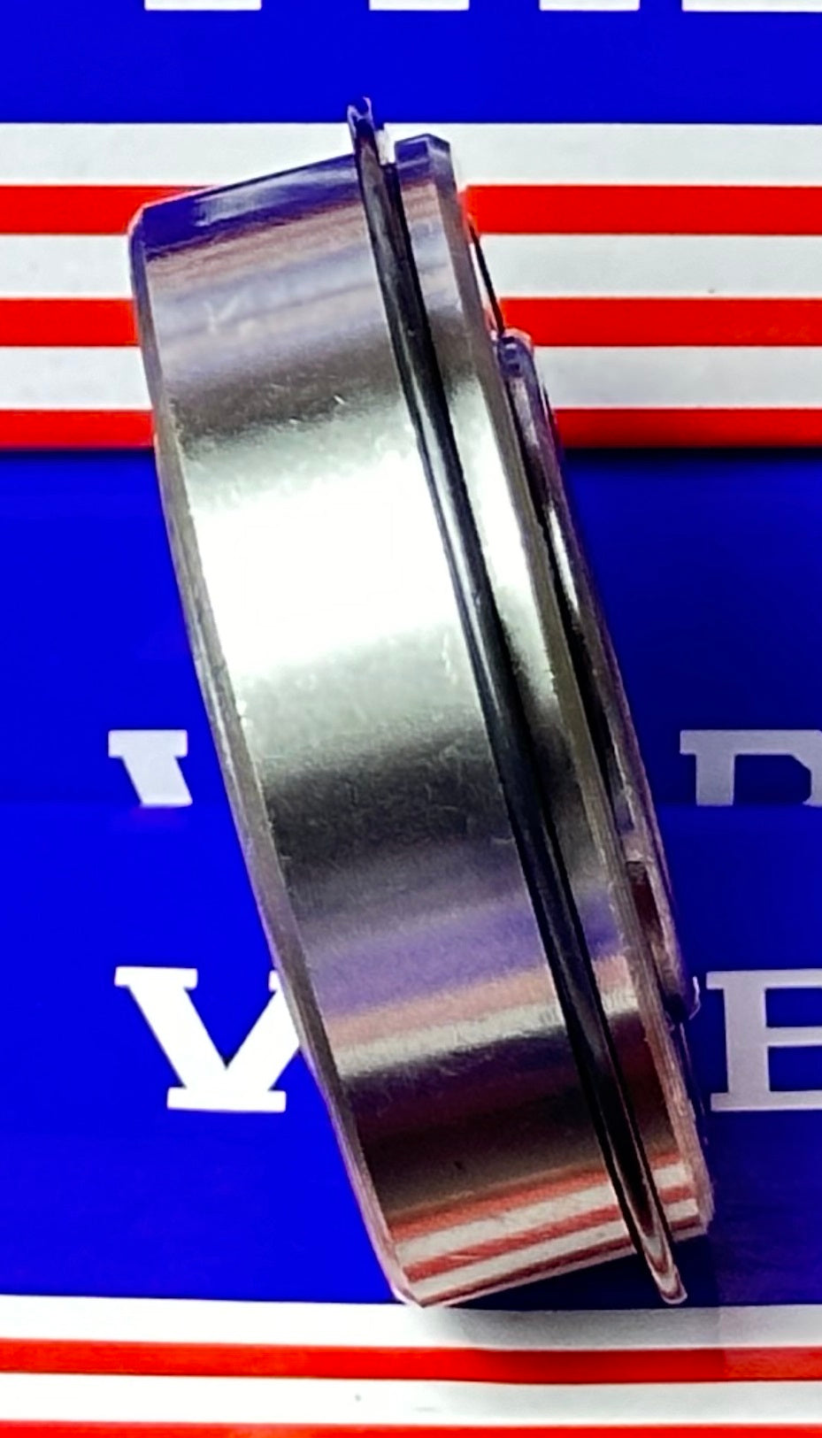 7520DLG-2RS  Single Row With Snap Ring 1-1/4" Bore; 2-9/16" Outside Diameter; 3/4" wide