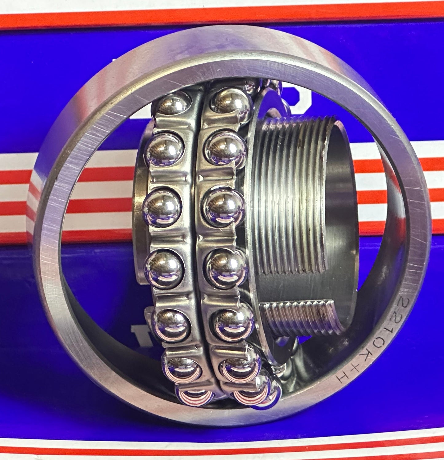 2210K+H Tapered Self Aligning Bearing with Adapter Sleeve 45x90x23