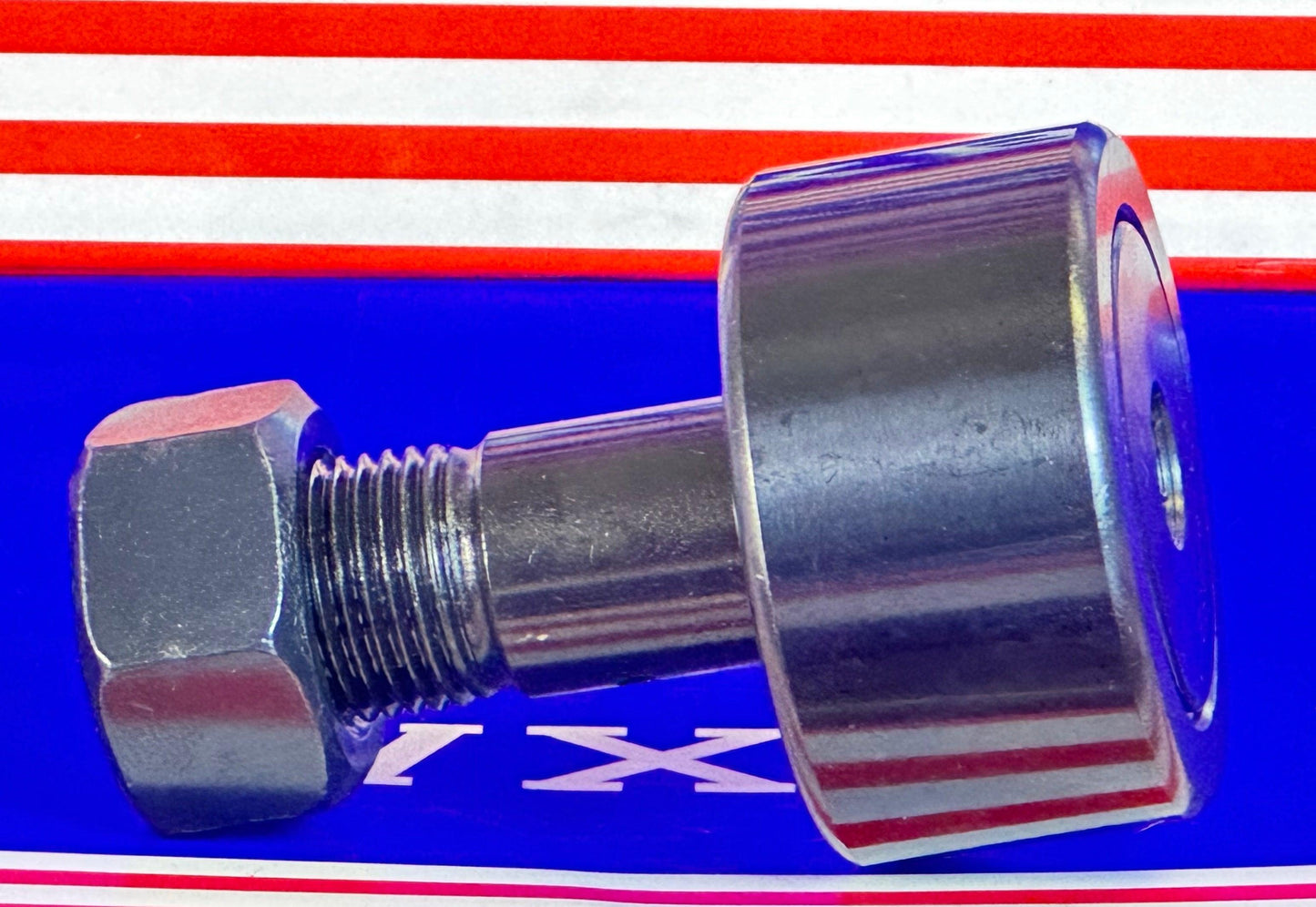 CF1-5/8SB Cam Follower with an extremely fine Needle Roller Bearing 1 5/8"x29/32"x1 1/2" Inch - VXB Ball Bearings