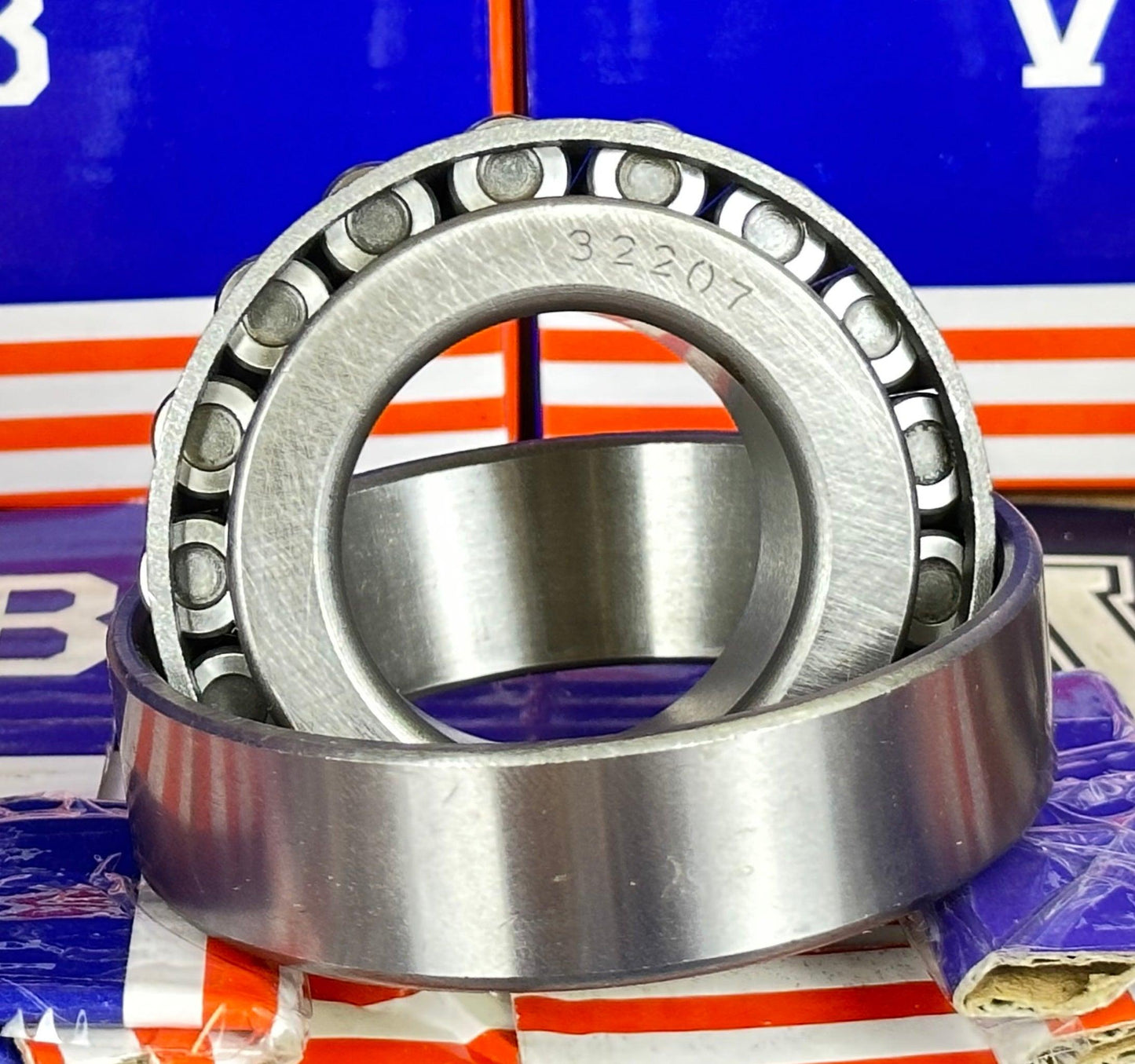 32207 Taper Roller Wheel Bearing 35x72x23 - VXB Ball Bearings