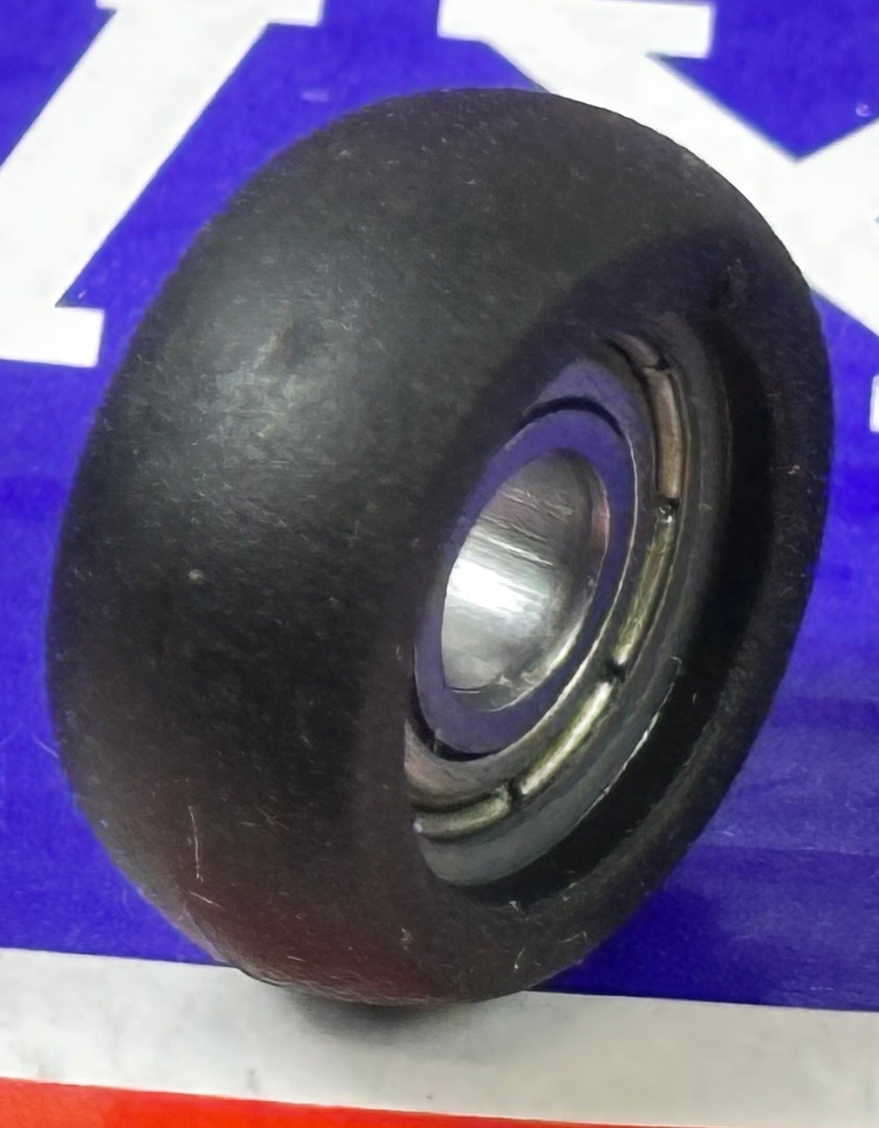 5mm Bore Bearing with 18.5mm Plastic Tire 5x18.5x8mm