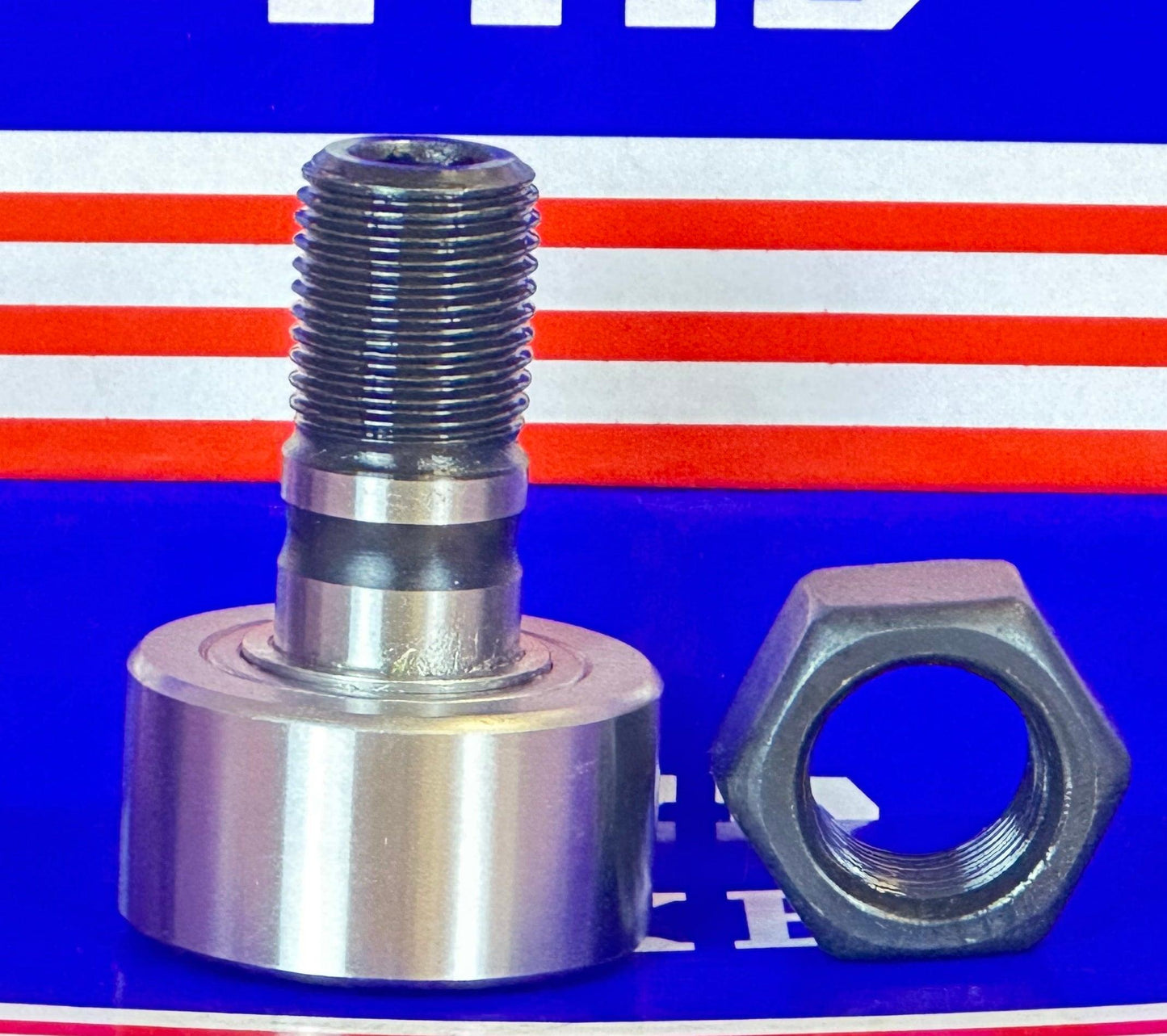 NUKR35 Track Roller Cam Follower Needle Roller Bearing 16x35x52mm - VXB Ball Bearings