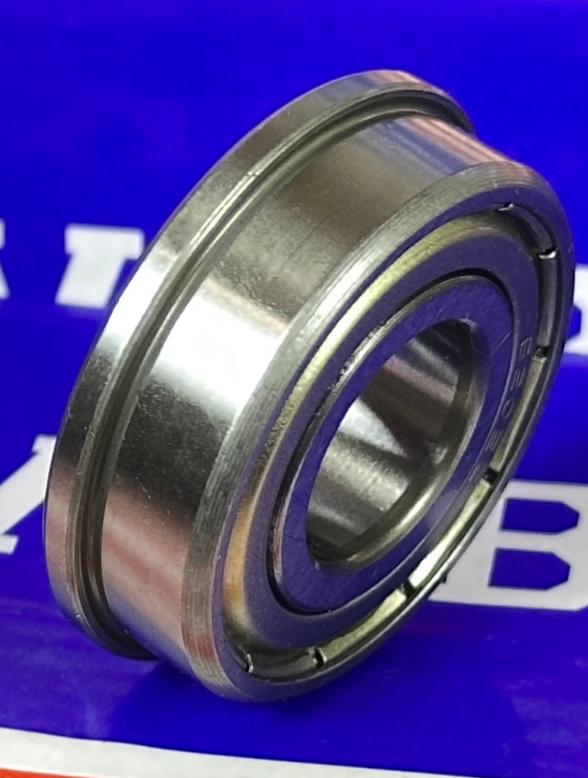 F6202ZZ Flanged Shielded Miniature Bearing 15x35x11