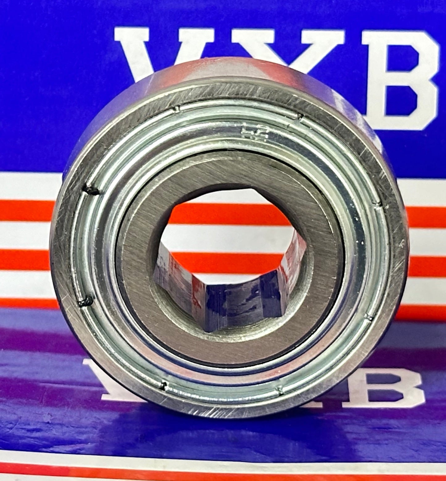 204KRR2 Agricultural Machinery bearing with Two Single lip Seals and Hex bore