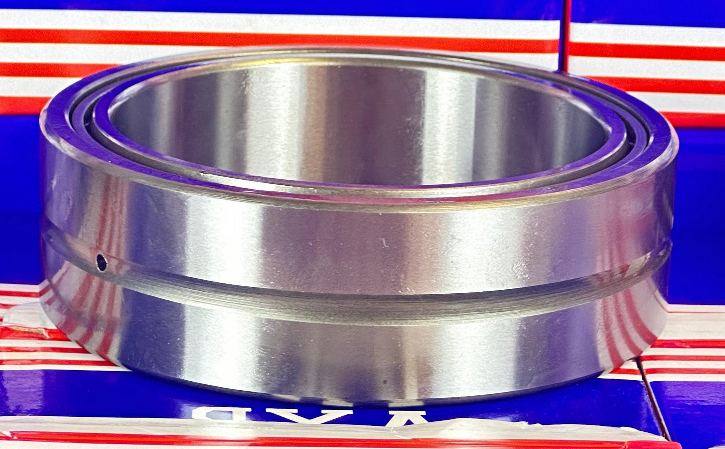 NKI100/40 Needle Roller Bearing with inner ring 100x130x40 - VXB Ball Bearings
