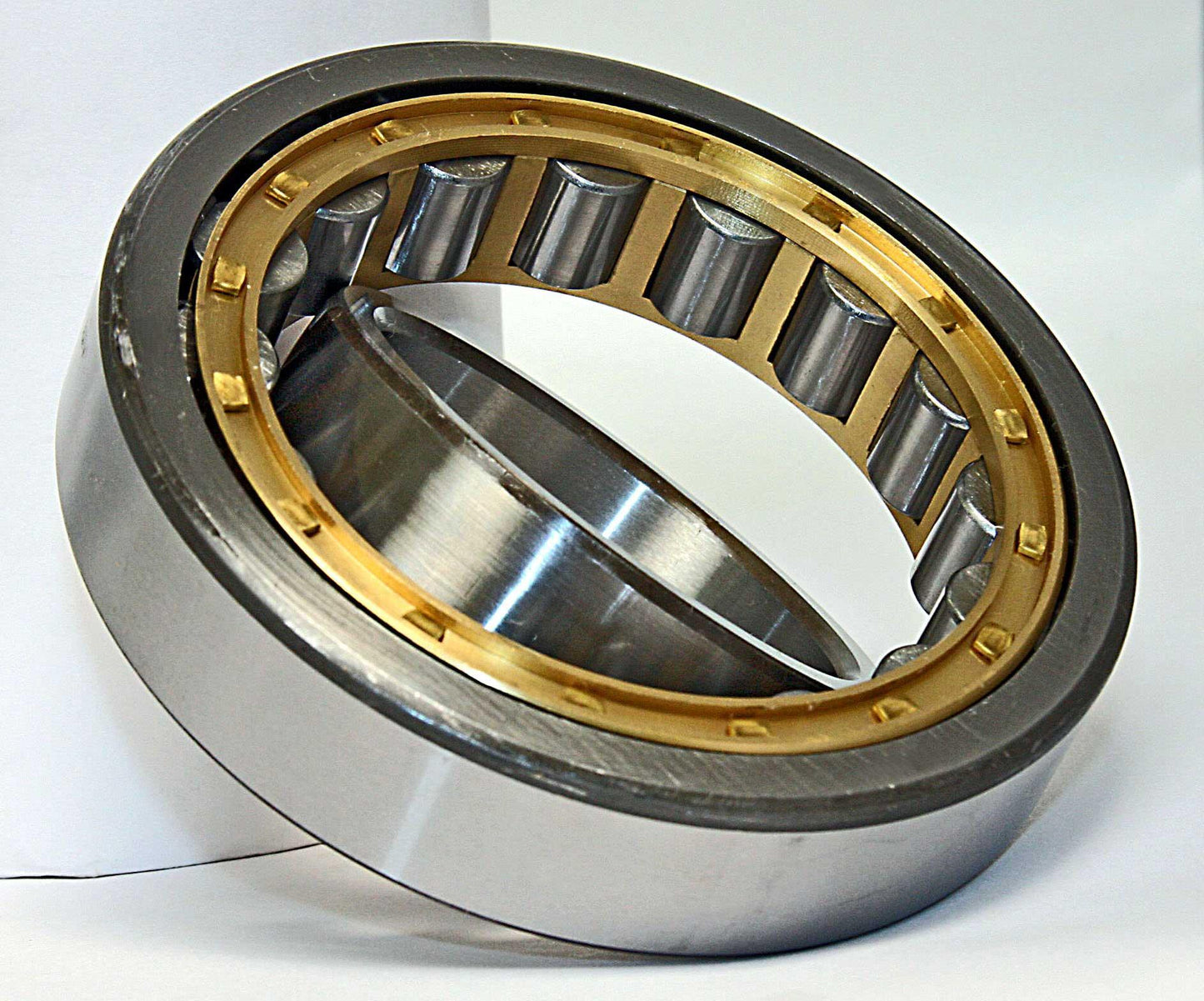 NU1006M Cylindrical Roller Bearing 30x55x13mm Bronze Cage - VXB Ball Bearings