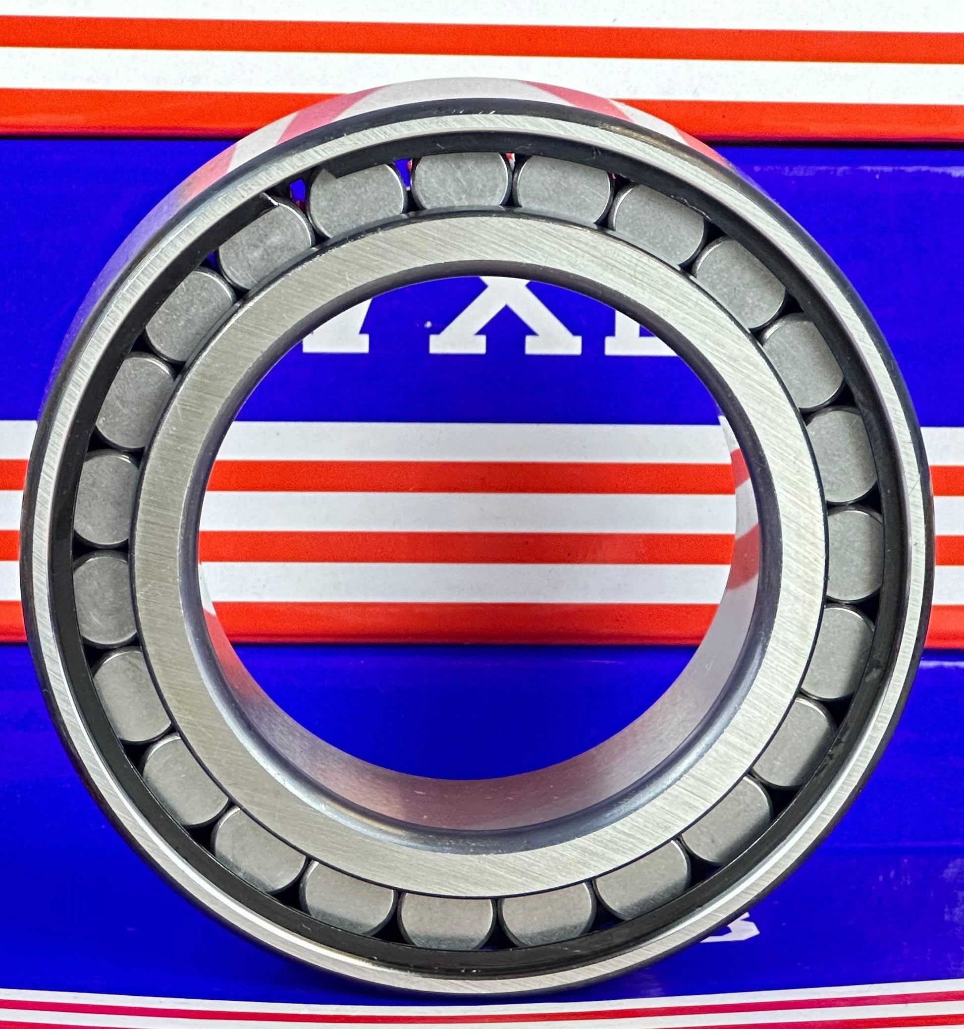 SL183011 Sheave Bearing 2 Rows Full Complement Bearings with Inner Ring 55x90x26mm - VXB Ball Bearings